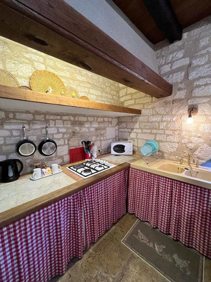 La Maison D'Alienor - Gites De Caractere A Chablis - 89 Luaran gambar
